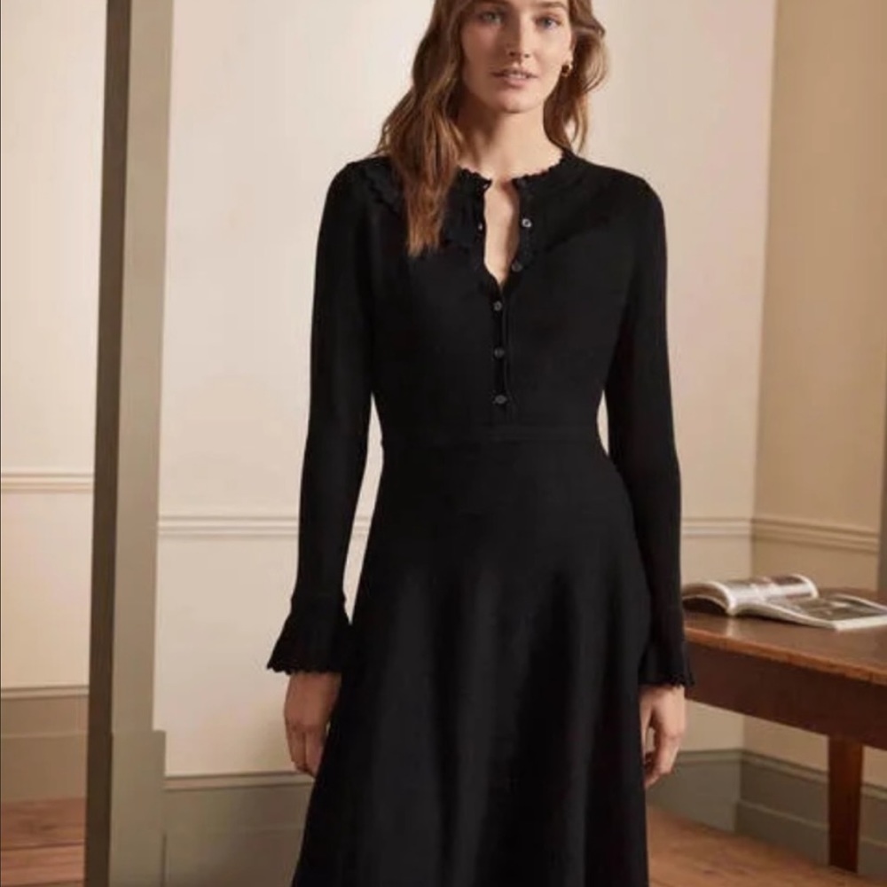 Boden Abercorn Knitted Dress size 12 Black